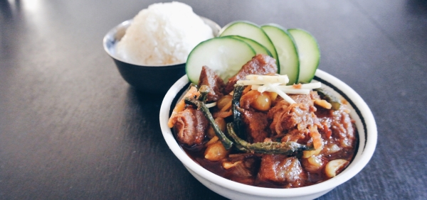 Kaeng Hung Le Curry